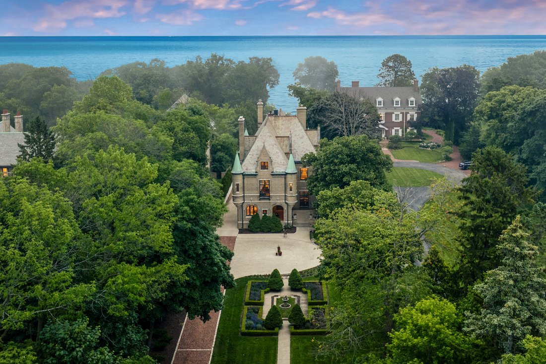 House in Milwaukee, Wisconsin, United States 2 - 17246818