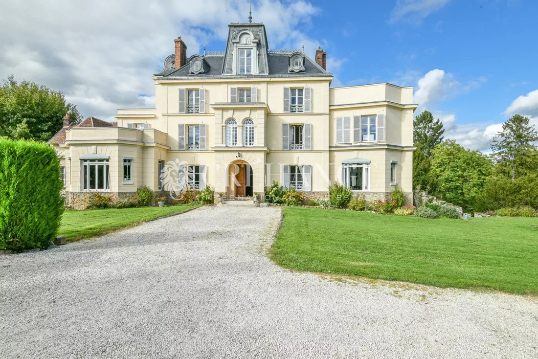 House in Labbeville, Ile-de-France, France 1 - 17247066