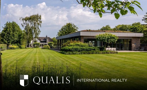 Villa in Oostvoorne, South Holland, Netherlands 1
