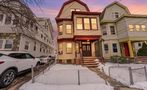 Apartment in Newark, New Jersey, United States 1