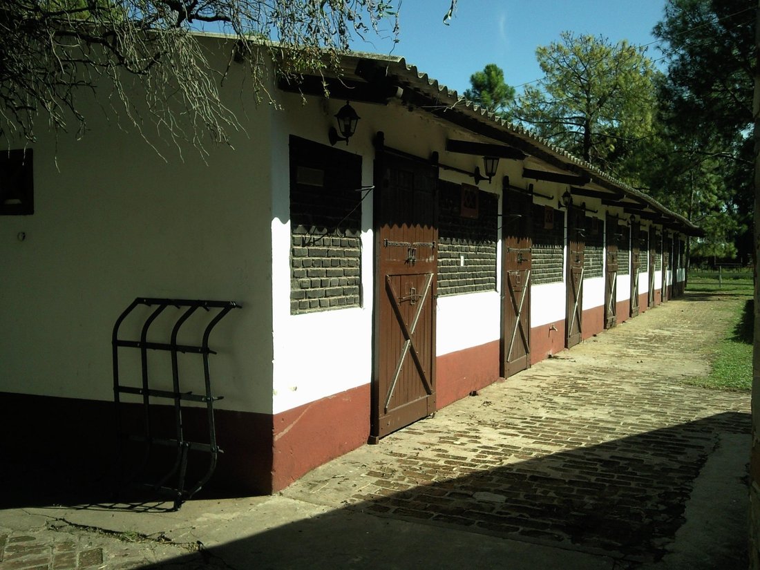 Farm Ranch in San Andrés de Giles, Buenos Aires Province, Argentina 2 - 17249175