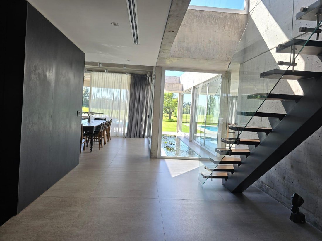 House in Rincón de Milberg, Buenos Aires Province, Argentina 3 - 17251258