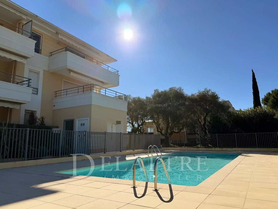 Apartment in Antibes, Provence-Alpes-Côte d'Azur, France 4 - 17220825