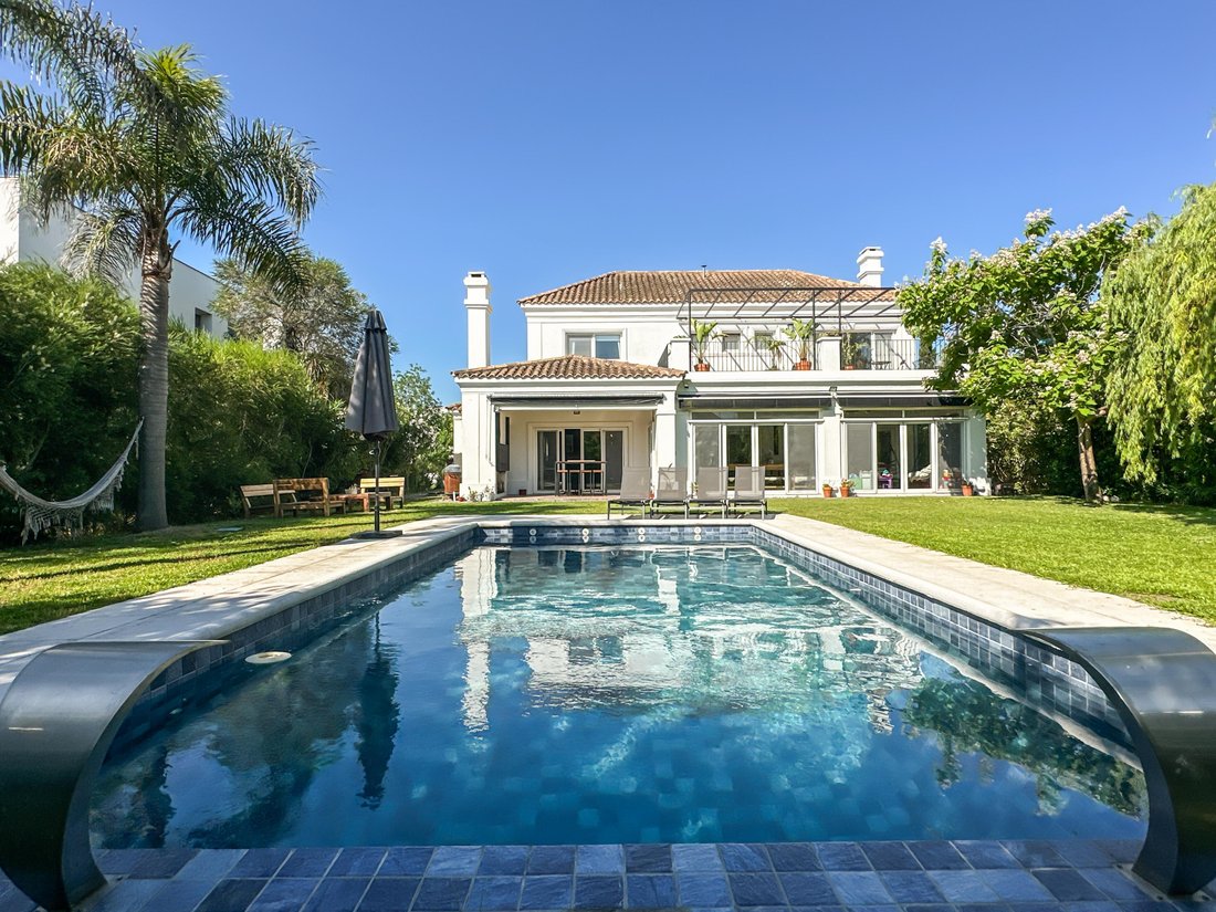 House in Tigre, Buenos Aires Province, Argentina 1 - 17251455