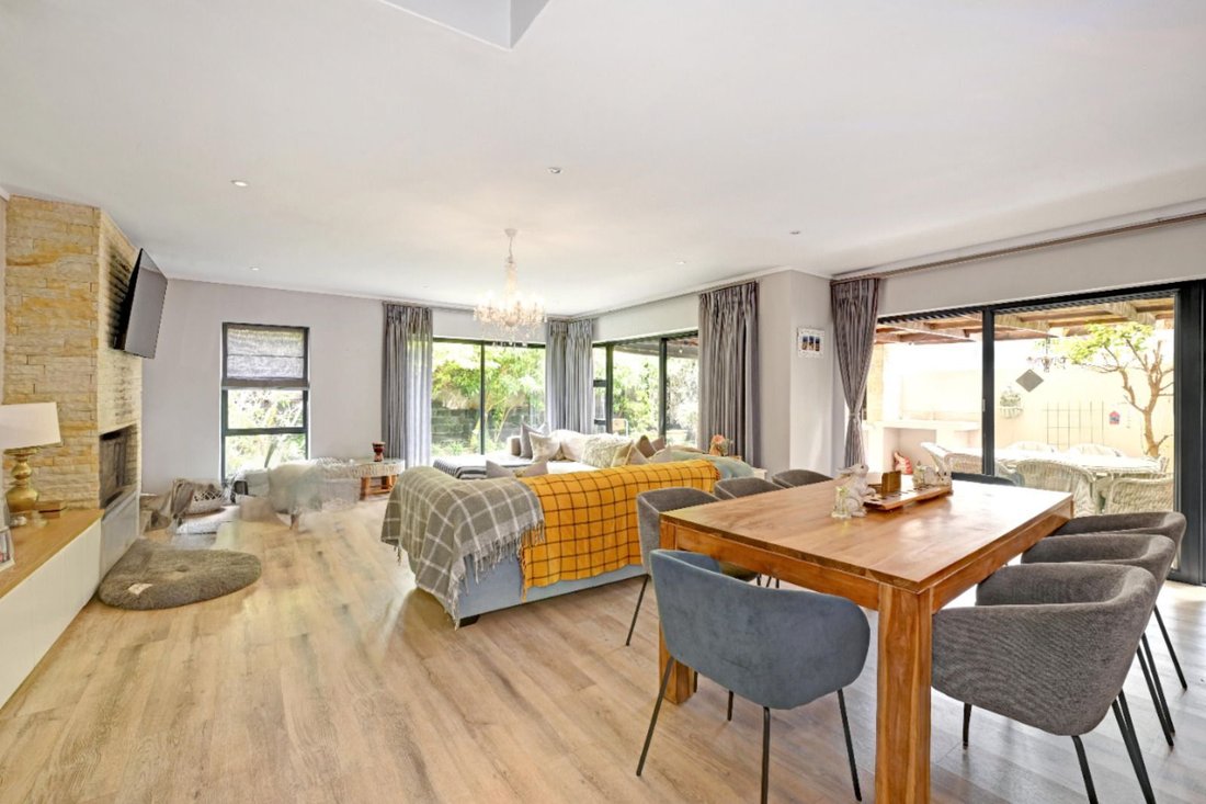 House in Braamfontein, Gauteng, South Africa 5 - 17250249