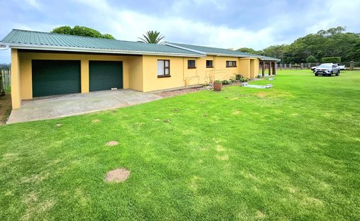 Farm Ranch in Gqeberha, Eastern Cape, South Africa 1