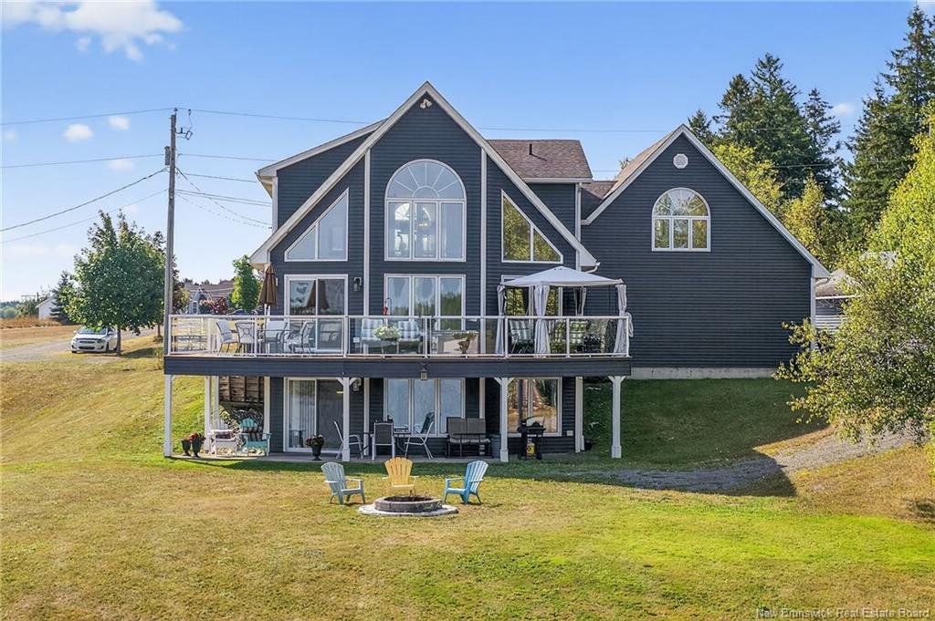 House in Saint-Joseph-de-Kent, New Brunswick, Canada 2 - 17249734