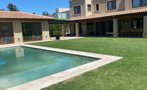 Land in Tigre, Buenos Aires Province, Argentina 1