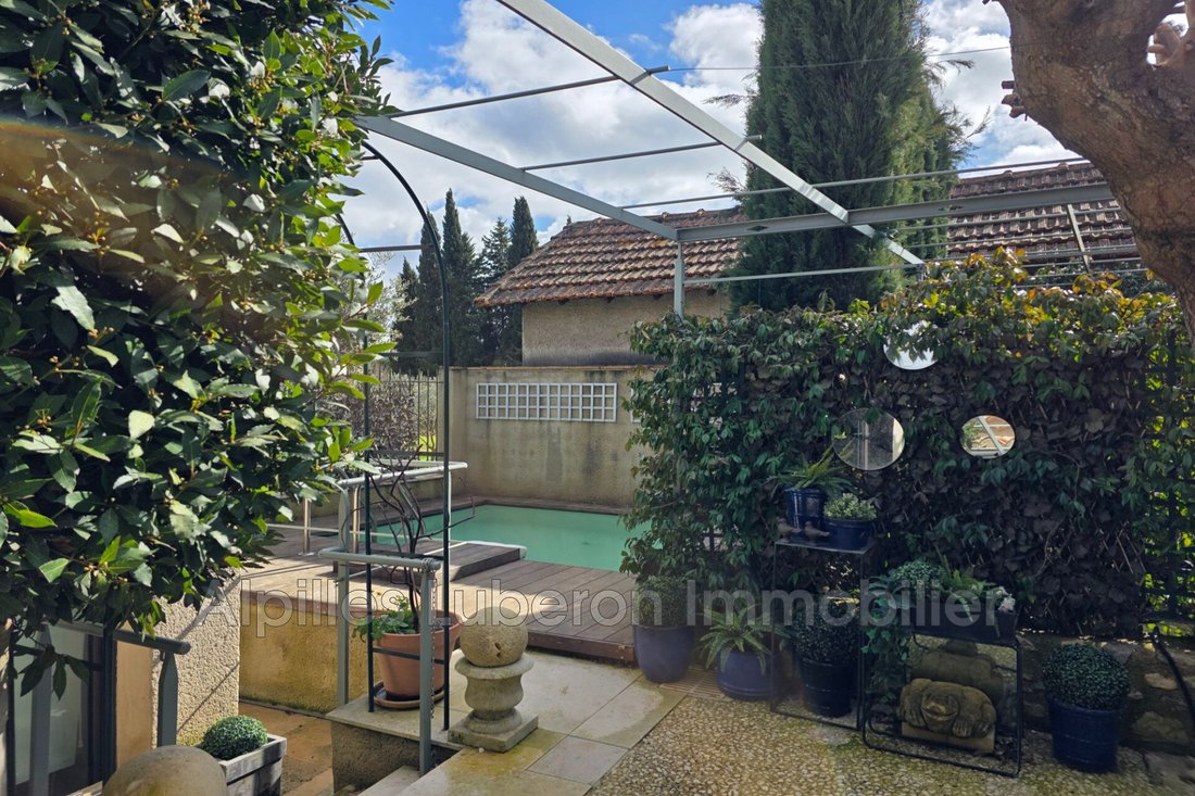 Villa in Eygalières, Provence-Alpes-Côte d'Azur, France 5 - 17247755