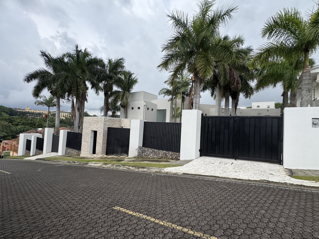 House in Heredia, Heredia Province, Costa Rica 2 - 17249346