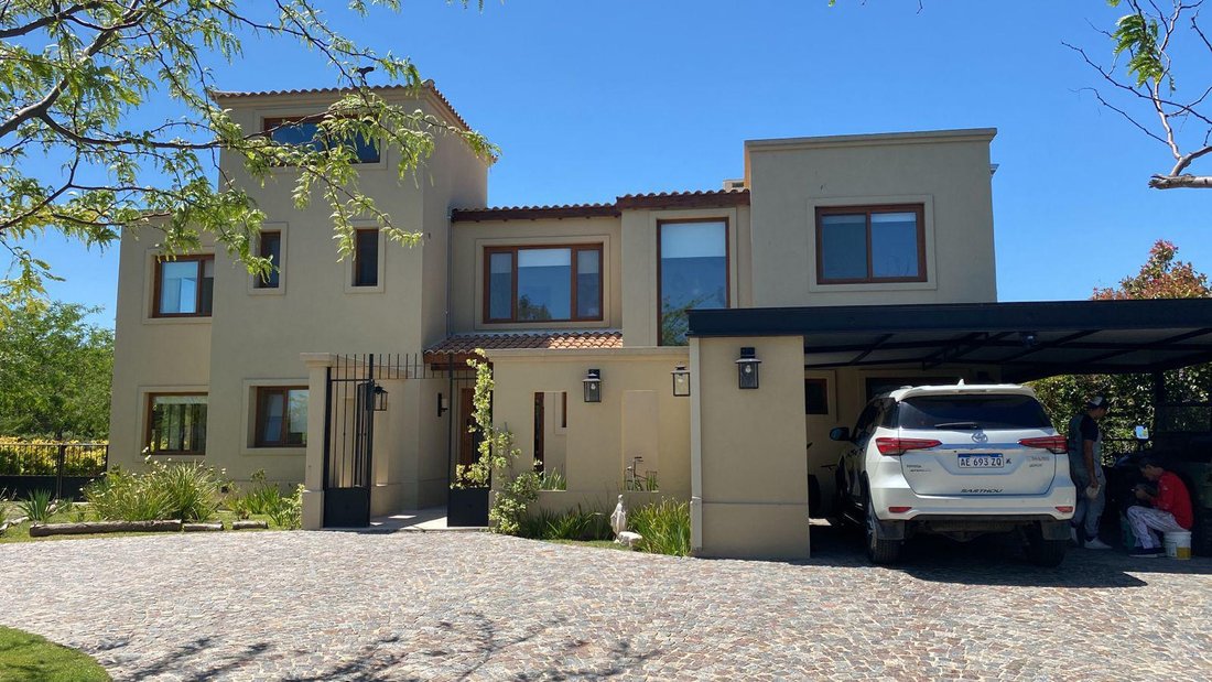 Land in Tigre, Buenos Aires Province, Argentina 2 - 17251697