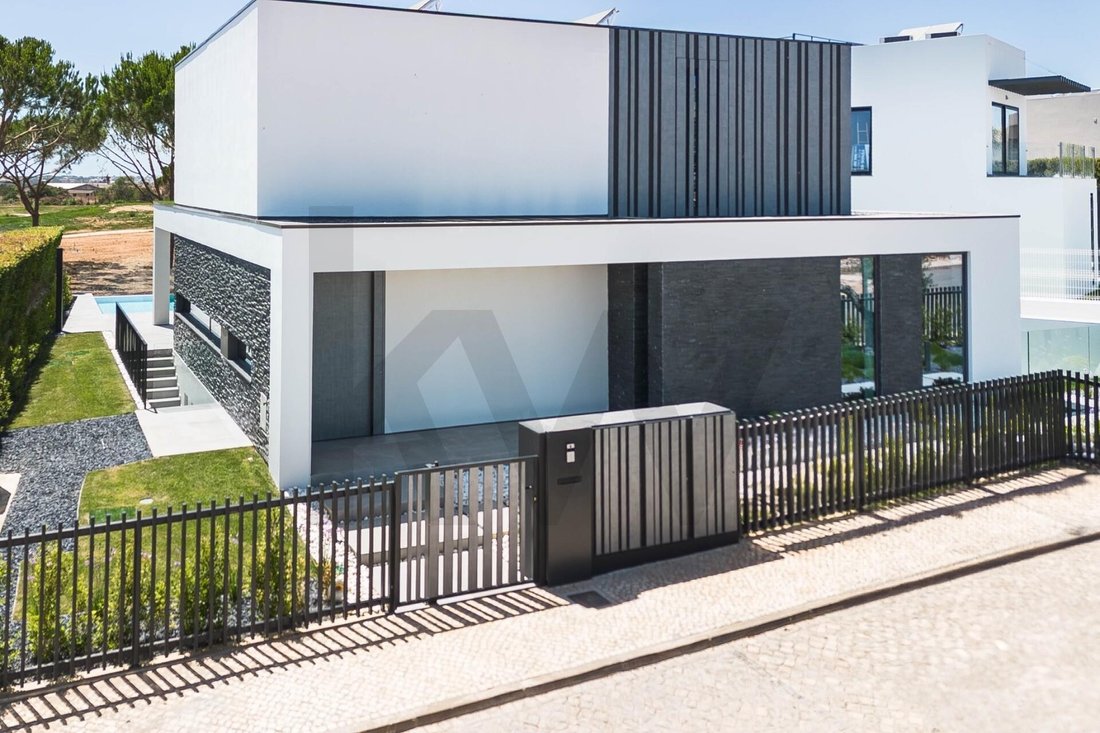 House in Vilamoura, Quarteira, Algarve 2 - 17251686