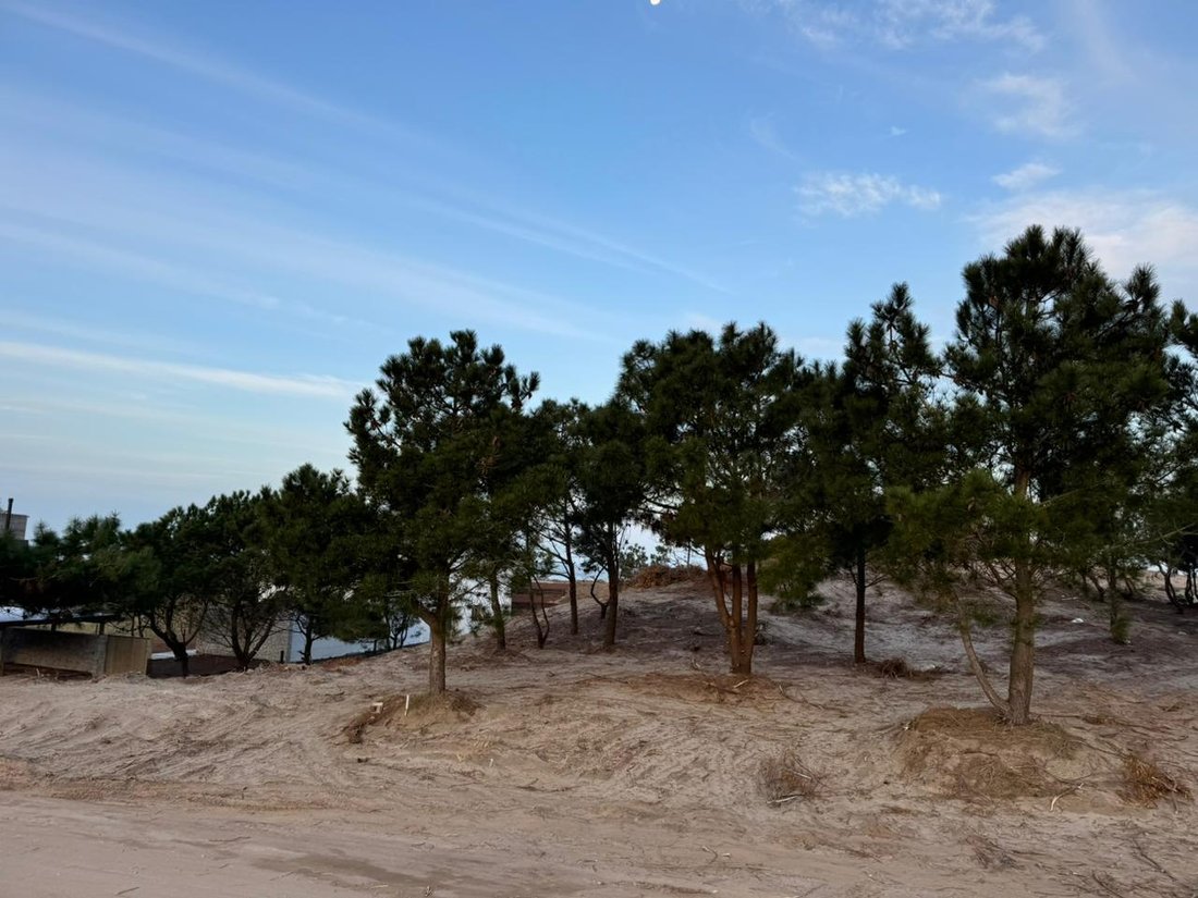 Land in Costa Esmeralda, Buenos Aires Province, Argentina 3 - 17251427