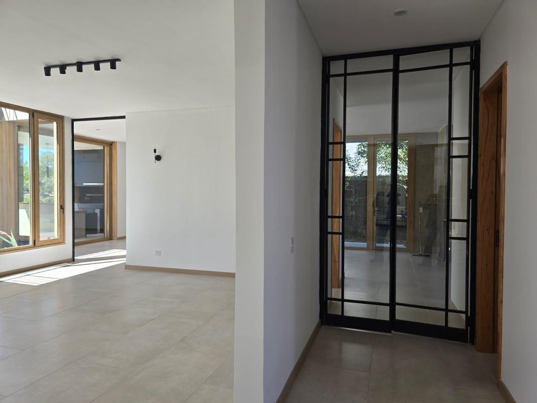 House in Rincón de Milberg, Buenos Aires Province, Argentina 3 - 17250881