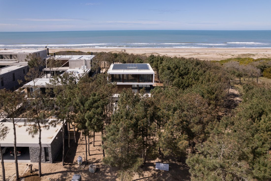 House in Pinamar, Buenos Aires Province, Argentina 2 - 17251527