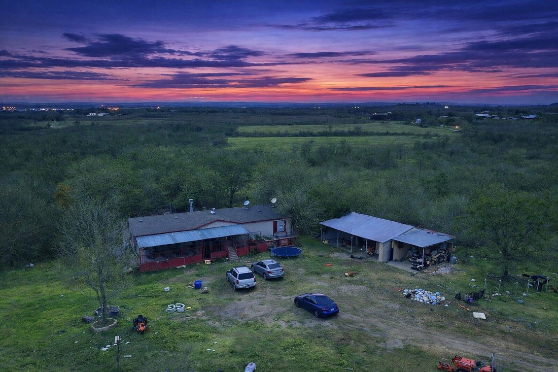 Farm Ranch in Austin, Texas, United States 2 - 17095310