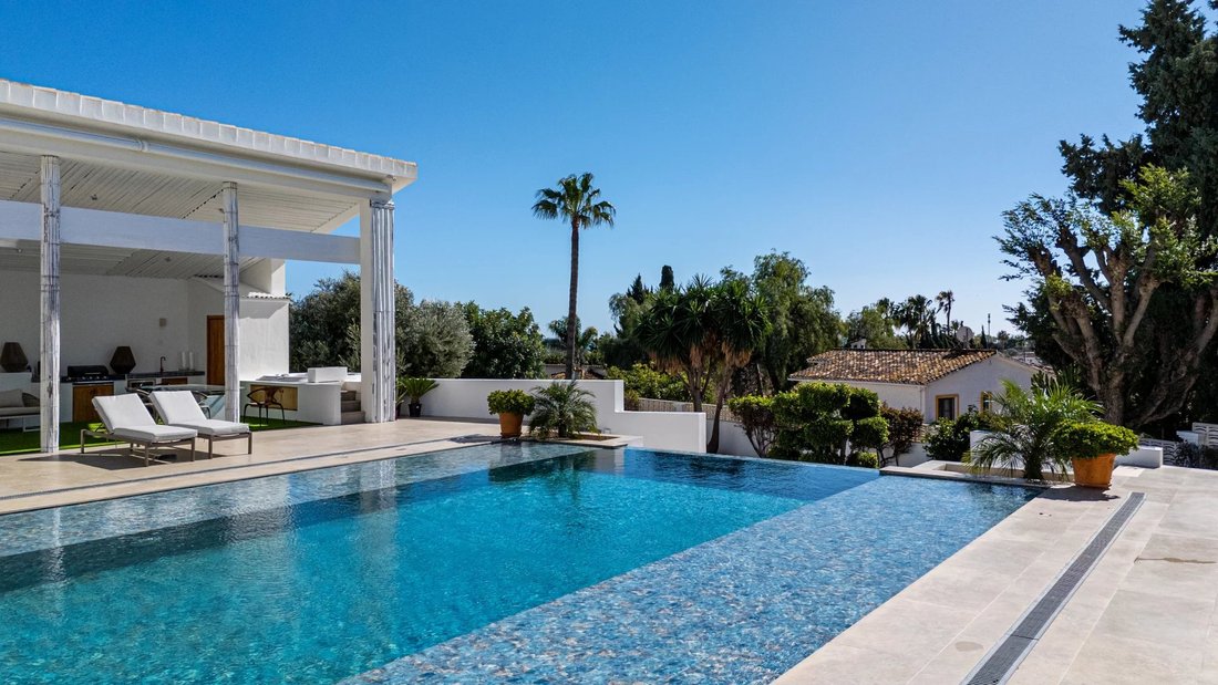 Villa in Marbella, Andalusia, Spain 4 - 17237188