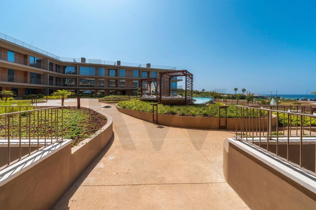 Apartment in Quarteira, Algarve, Portugal 2 - 17251822