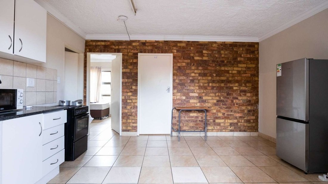 Apartment in Wierdapark, Gauteng, South Africa 4 - 17249673