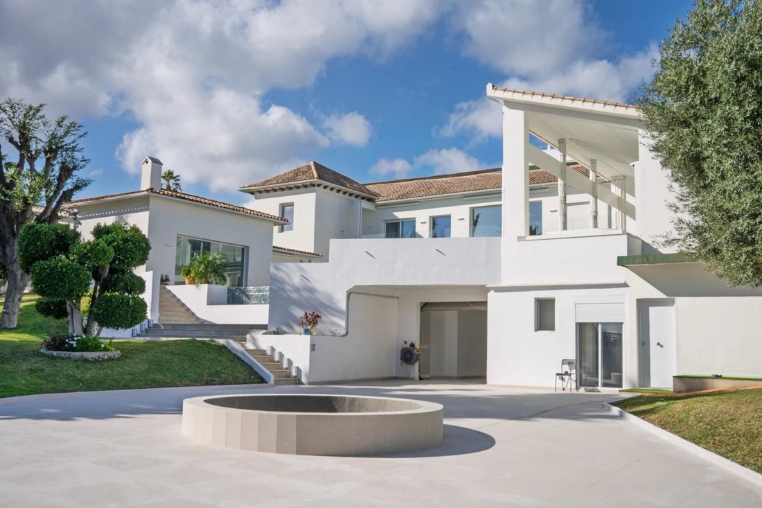 Villa in Marbella, Andalusia, Spain 3 - 17237188