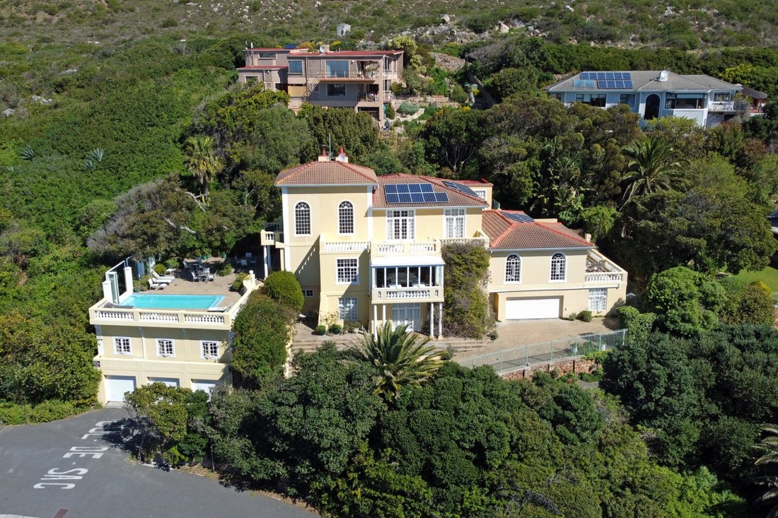 House in Muizenberg, Cape Town, South Africa 2 - 17252297