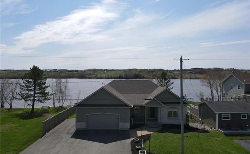 House in Sainte-Marie-de-Kent, New Brunswick, Canada 1
