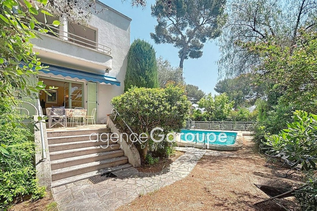 Villa in Antibes, Provence-Alpes-Côte d'Azur, France 3 - 16531353