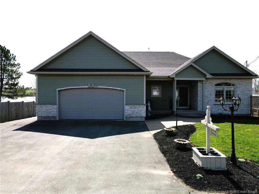 House in Sainte-Marie-de-Kent, New Brunswick, Canada 2 - 17249207
