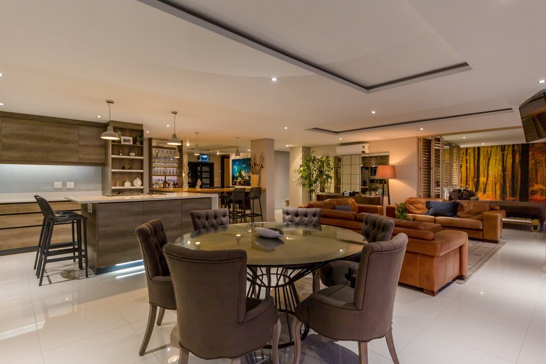 Apartment in Cape Town, Western Cape, South Africa 4 - 17252230