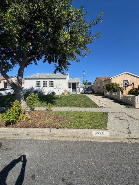 House in Compton, California, United States 4 - 17252528