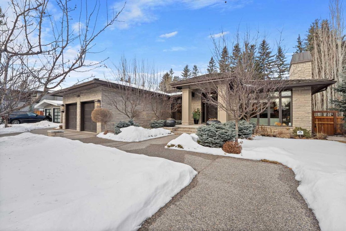 House in Calgary, Alberta, Canada 1 - 17250075