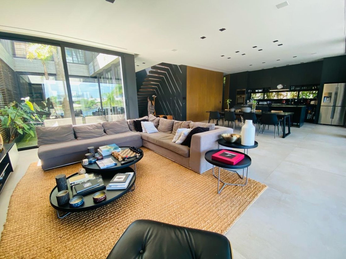 House in Tigre, Buenos Aires Province, Argentina 1 - 17250920