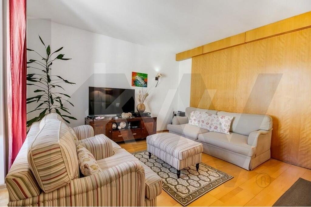 Apartment in Misericordia, Lisbon, Portugal 5 - 17252439