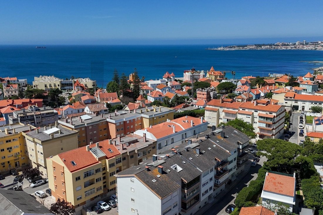 Apartment in Estoril, Cascais e Estoril, Lisbon 4 - 17253235