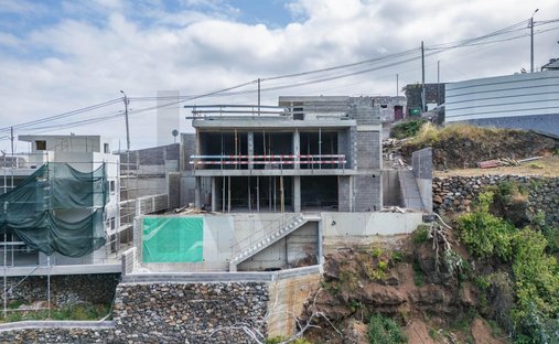House in Santa Cruz, Madeira, Portugal 1