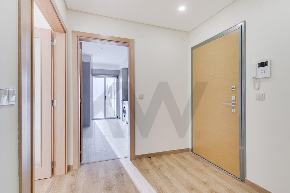 Apartment in Sao Domingos de Benfica, Lisbon, Portugal 3 - 17251241