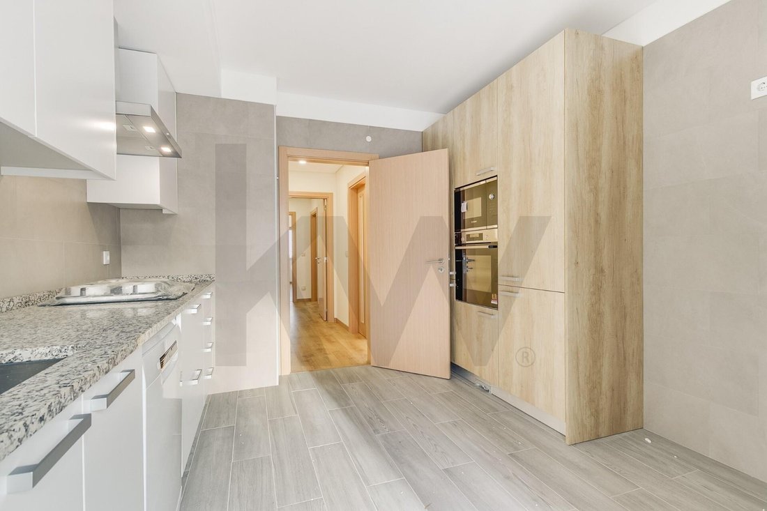 Apartment in Sao Domingos de Benfica, Lisbon, Portugal 5 - 17251324