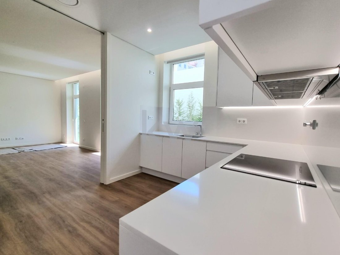 Apartment in Arroios, Lisbon, Portugal 3 - 17252459