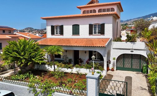 House in Santa Luzia, Madeira, Portugal 1
