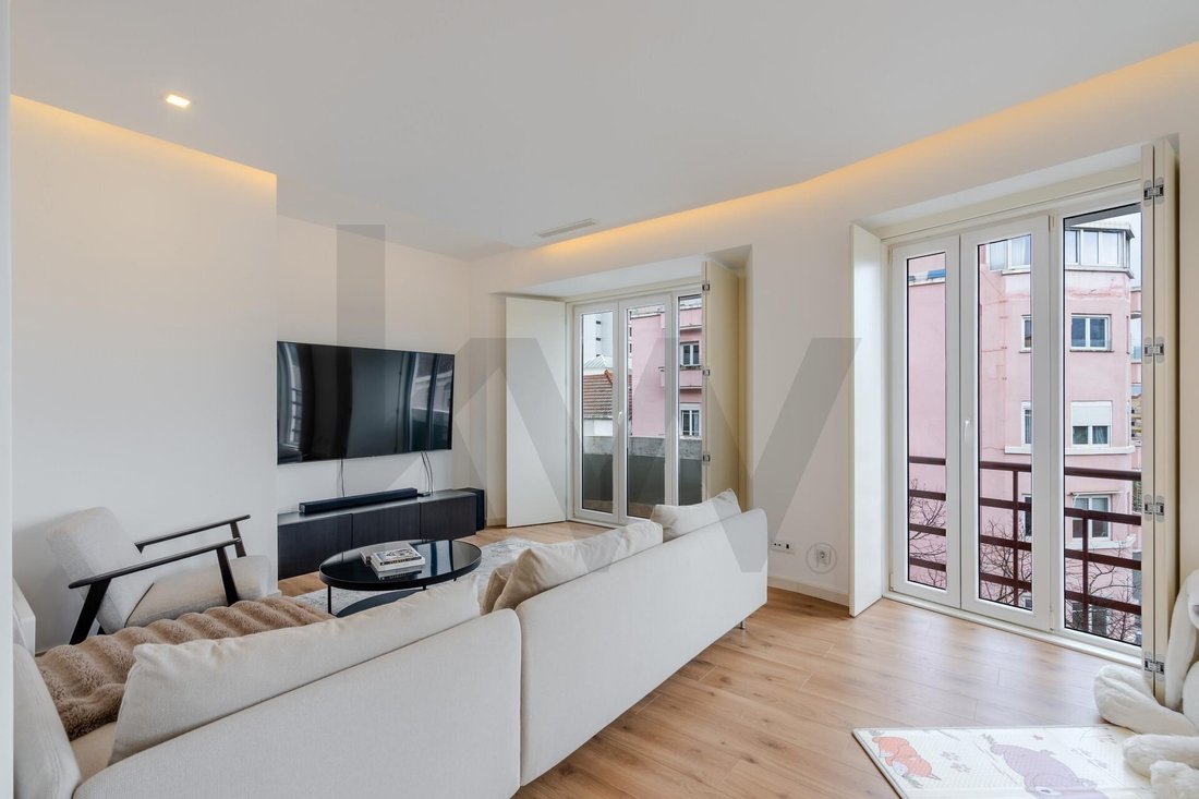 Apartment in Avenidas Novas, Lisbon, Portugal 3 - 17249347