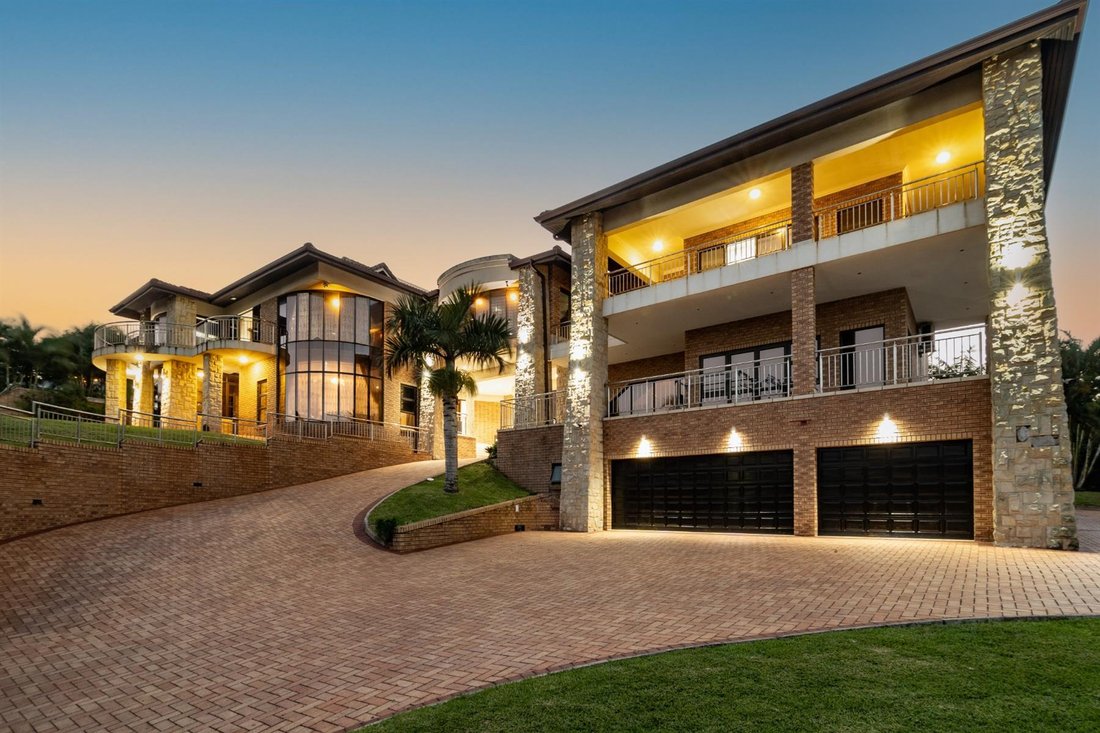 House in Ballito, KwaZulu-Natal, South Africa 5 - 17255786