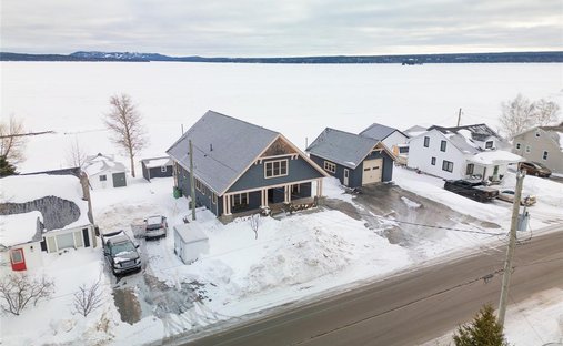 Maison à Botwood, Terre-Neuve-et-Labrador, Canada 1