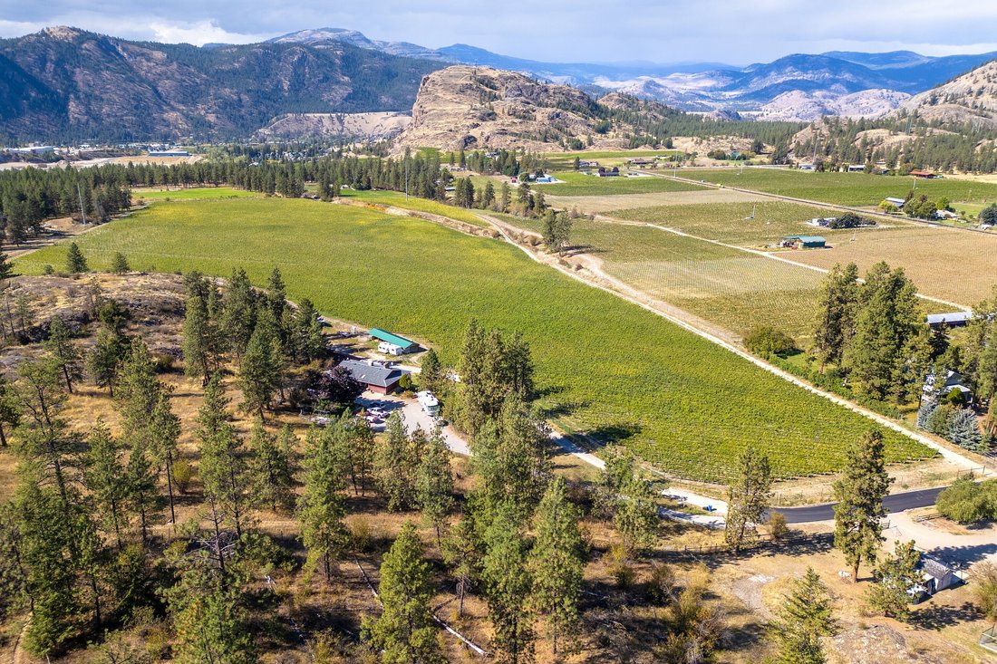 Okanagan Falls, British Columbia, Canada 1 - 17248046