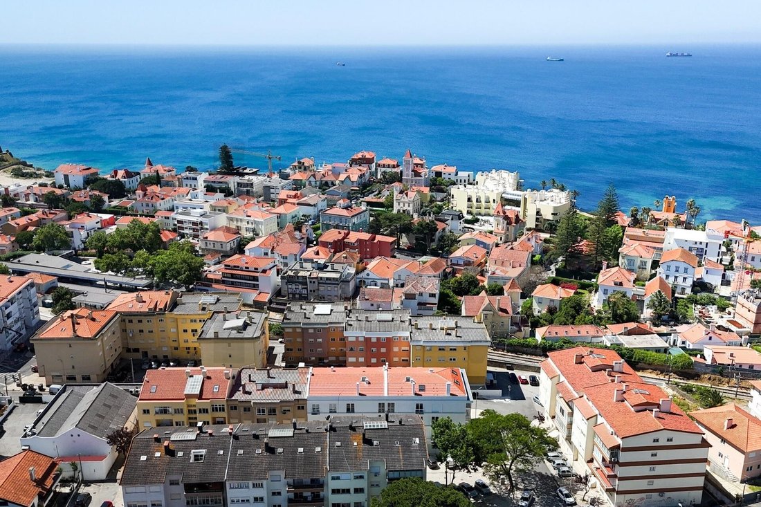 Apartment in Estoril, Cascais e Estoril, Lisbon 1 - 17253235