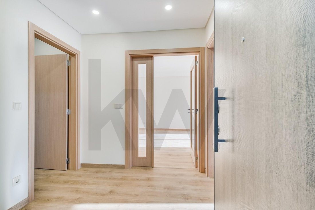 Apartment in Sao Domingos de Benfica, Lisbon, Portugal 2 - 17251241