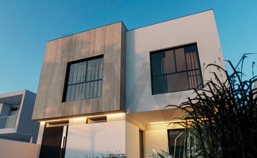 House in Rio de Mouro, Lisbon, Portugal 1