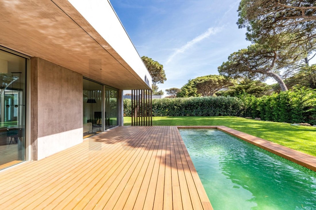 House in Carcavelos e Parede, Lisbon, Portugal 3 - 17252827