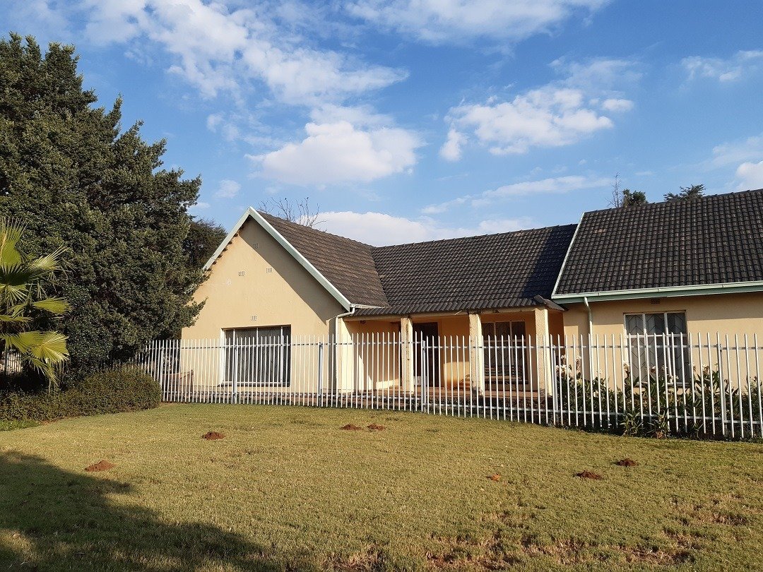 Farm Ranch in Centurion, Gauteng, South Africa 3 - 17248809