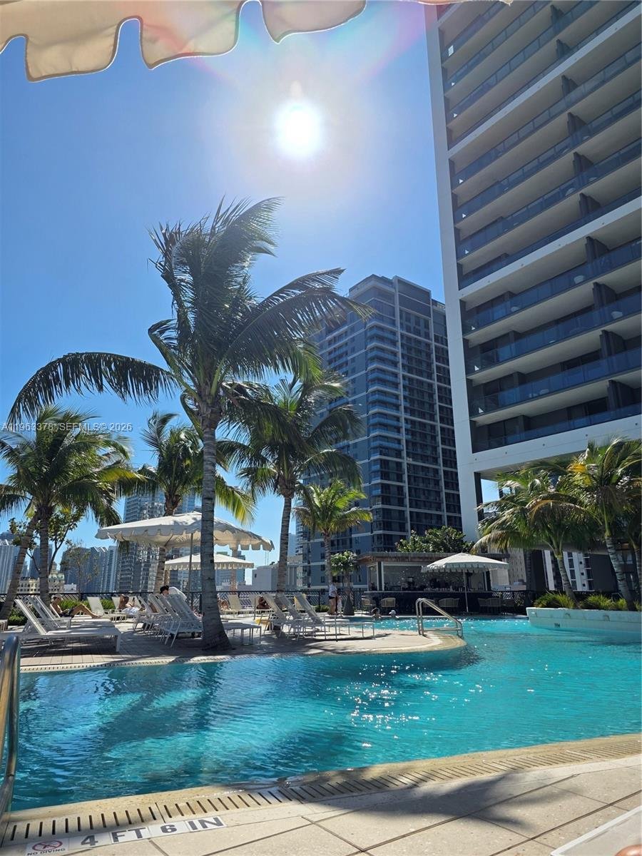 Condo in Miami, Florida, United States 1 - 17254872