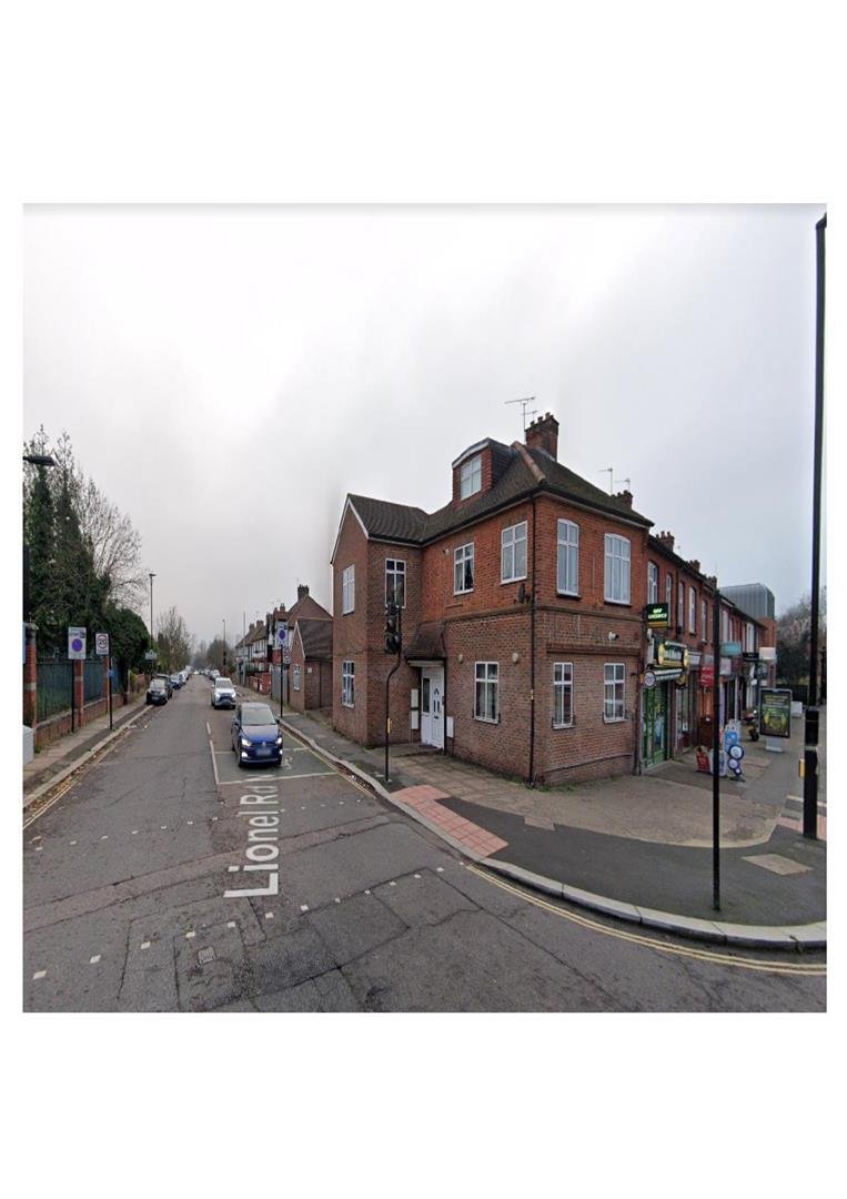 Apartment in South Ealing, Ealing, England 3 - 17253869